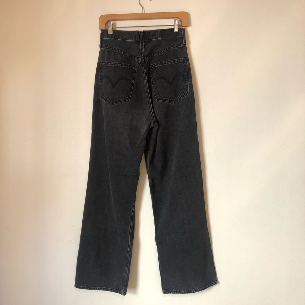 Levi’s High Loose in Washed Black 27 x 29